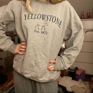 Yellowstone grey sweatshirt